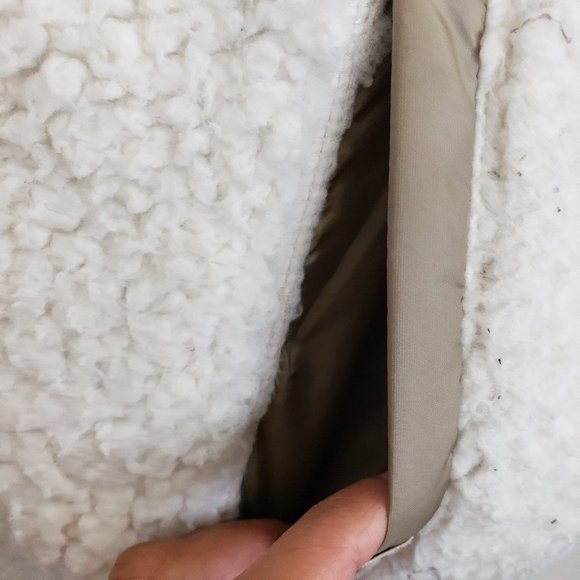 Mountain Hardwear Tan/White Fleece Quilted Reversible Full Zip Winter Vest L - Picture 10 of 16